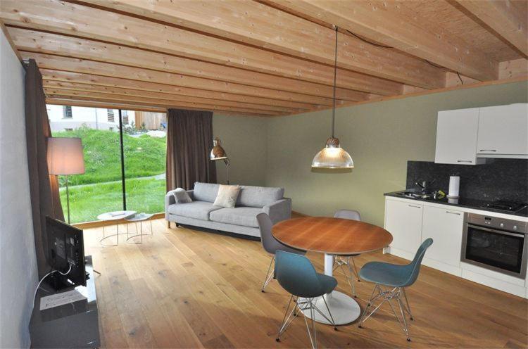 Chasa Paoletta Apartment Ramosch Екстериор снимка