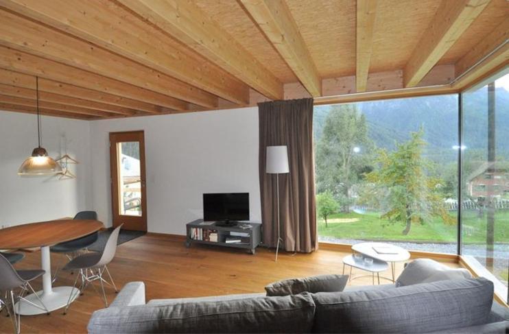 Chasa Paoletta Apartment Ramosch Стая снимка